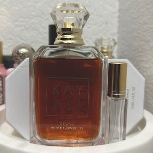 Kayali Deja Vu White Flower 57 8ml decant in spray bottle